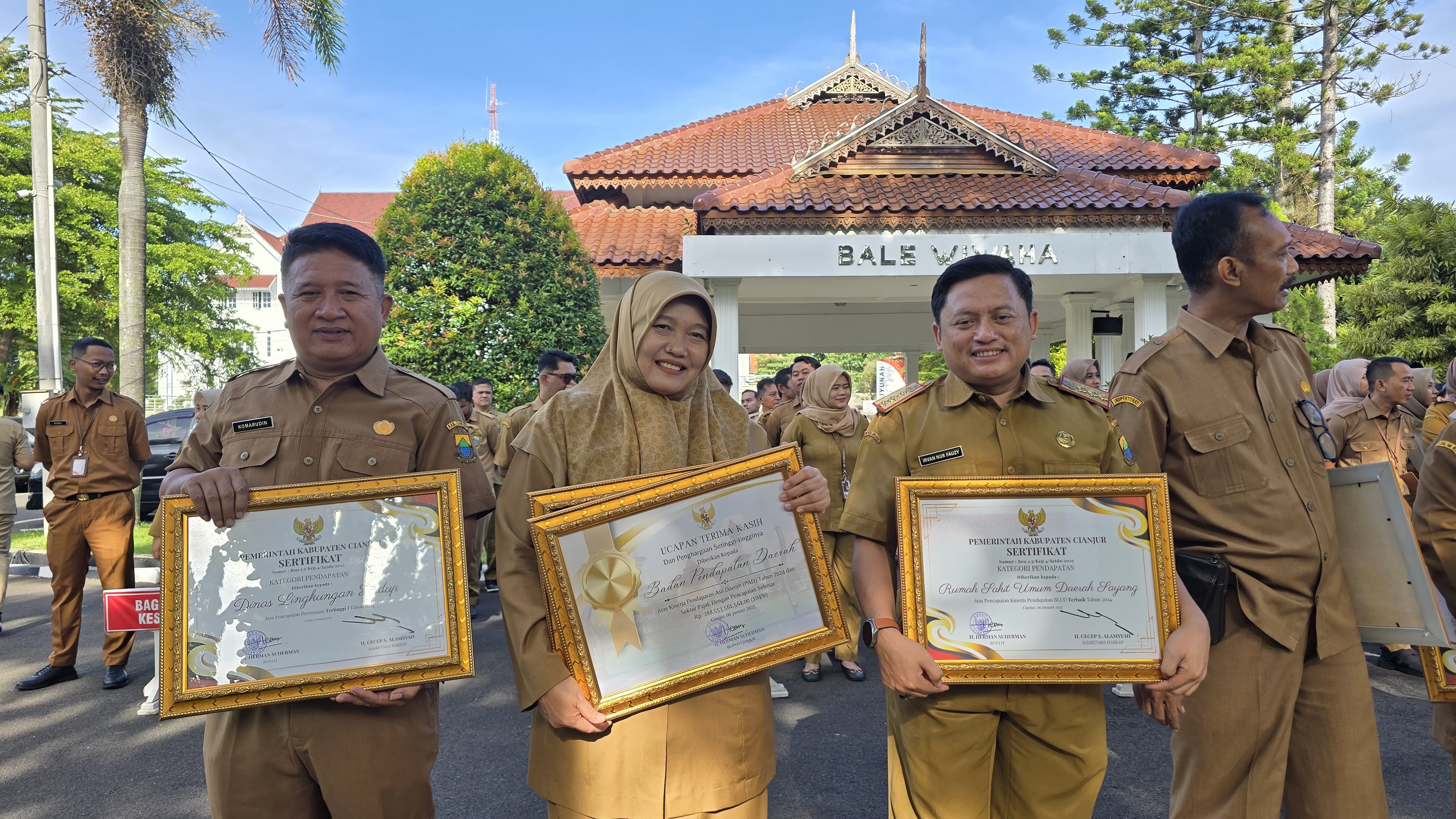 APRESIASI PENCAPAIAN KINERJA PENDAPATAN ASLI DAERAH